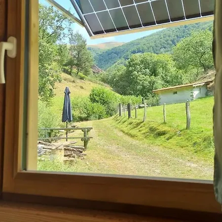 Tiny House Et Son Ecrin A Couper Le Souffle Alpehytte Banca