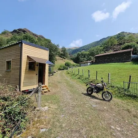 Horská chata Tiny House Et Son Ecrin A Couper Le Souffle